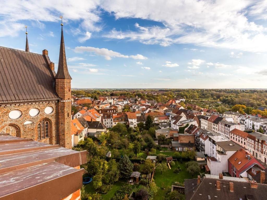 Ohlerich Speicher App_ 41 Wismar Bagian luar foto